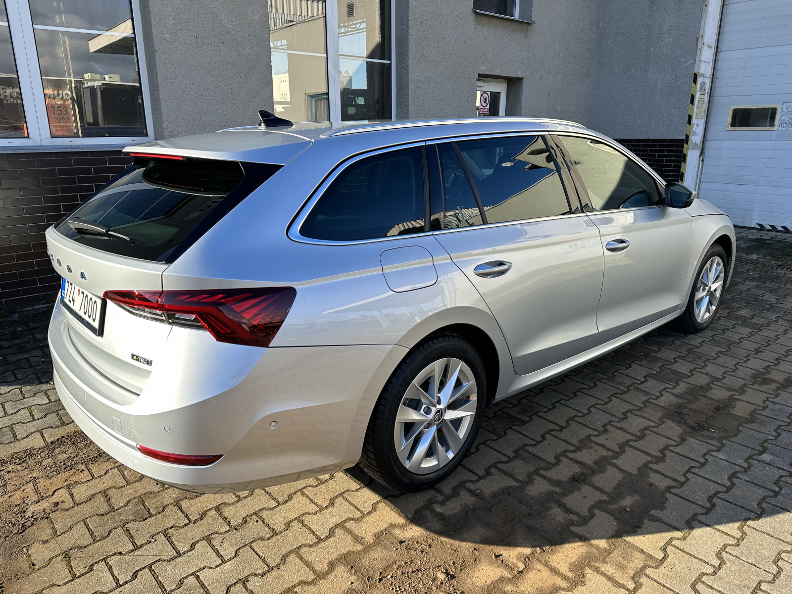 Single Page Thumbnail